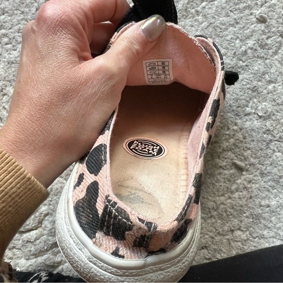 Rocket Dog Athena Pink Cheetah Back Less Slip-on Sneaker Size 9 - Picture 6 of 10